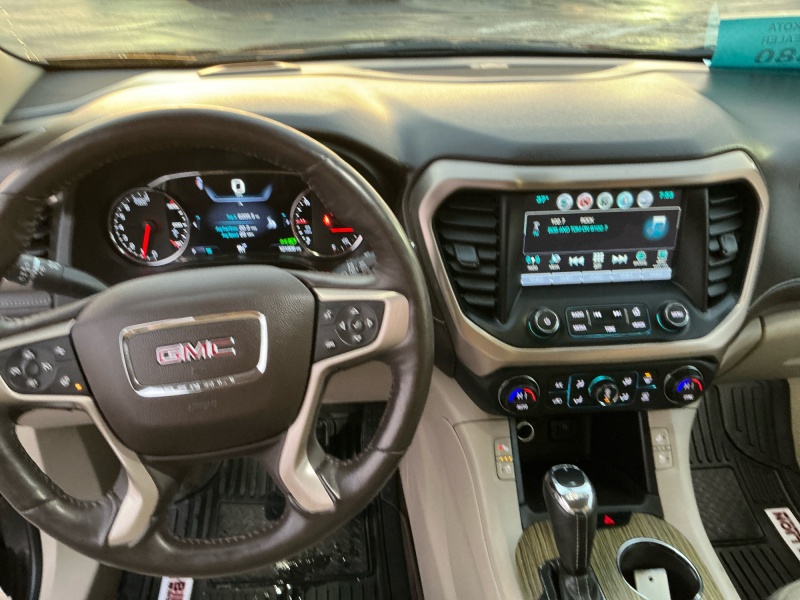 2018 GMC Acadia