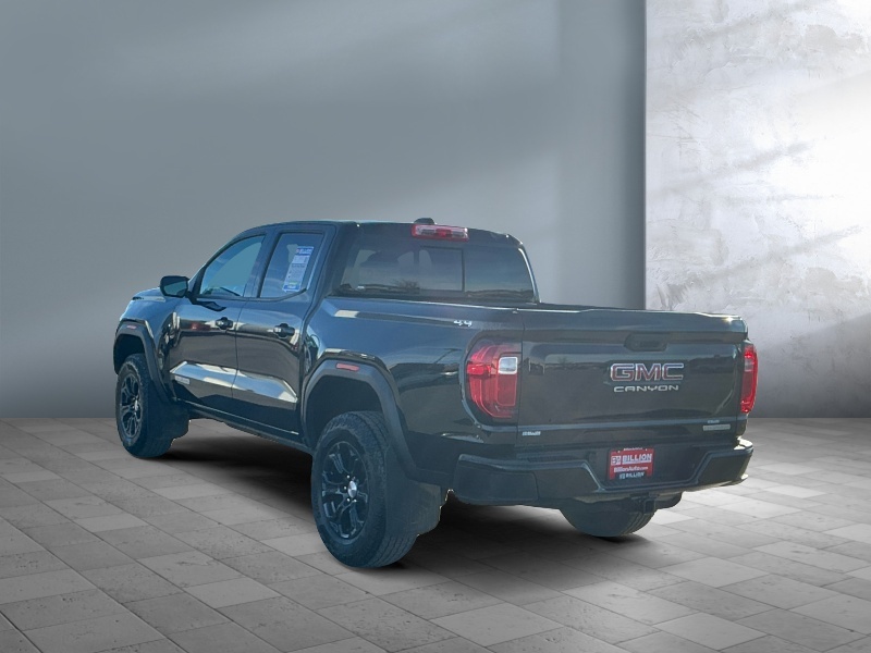 2023 GMC Canyon