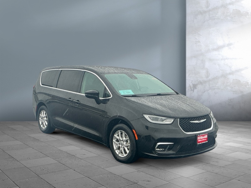 2023 Chrysler Pacifica