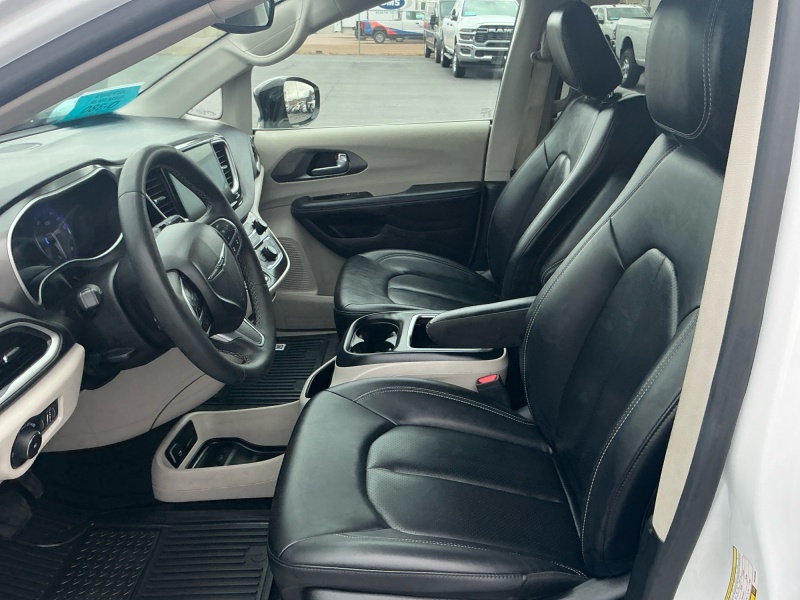 2024 Chrysler Pacifica