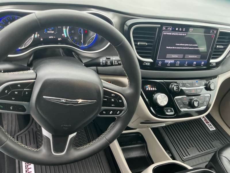 2024 Chrysler Pacifica