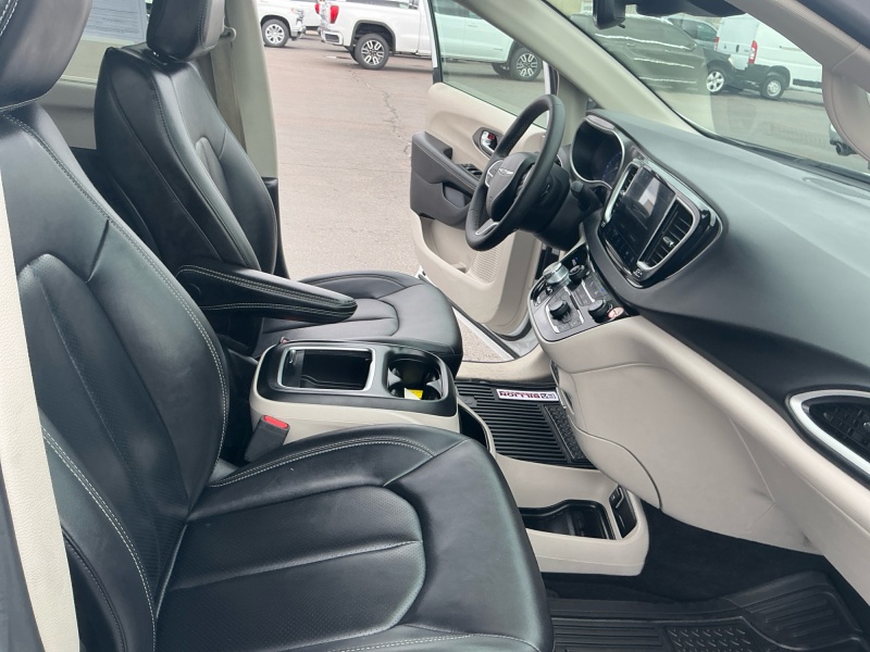 2024 Chrysler Pacifica