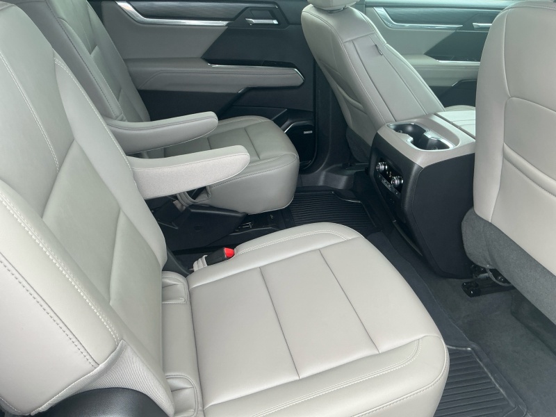 2025 GMC Acadia