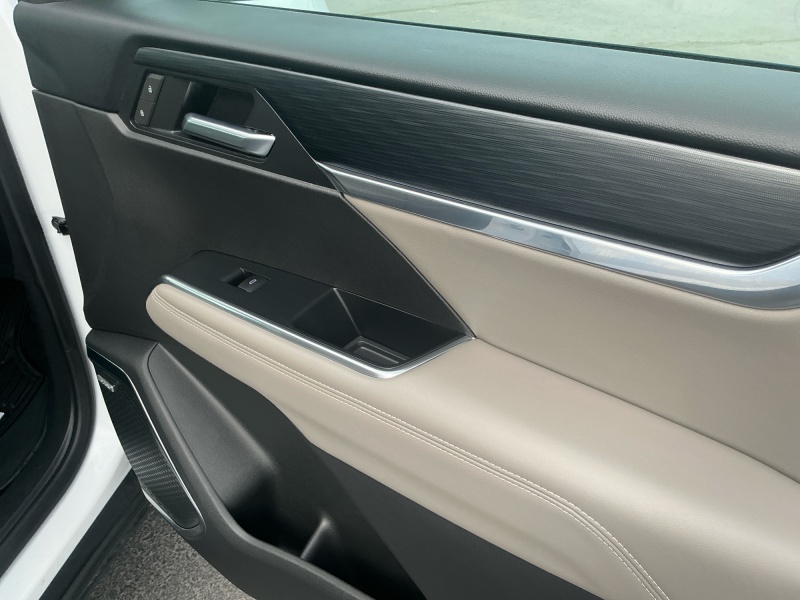 2025 GMC Acadia