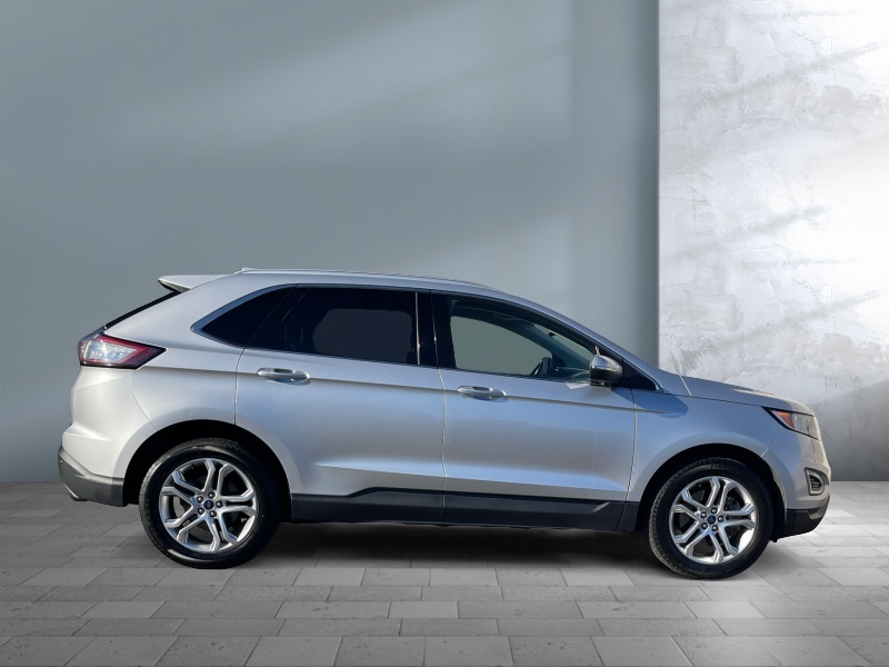 2017 Ford Edge