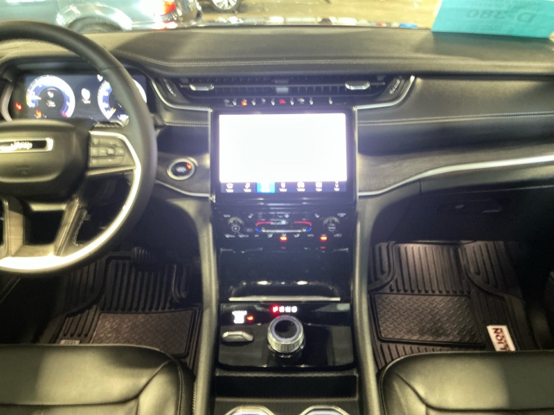 2025 Jeep Grand Cherokee L