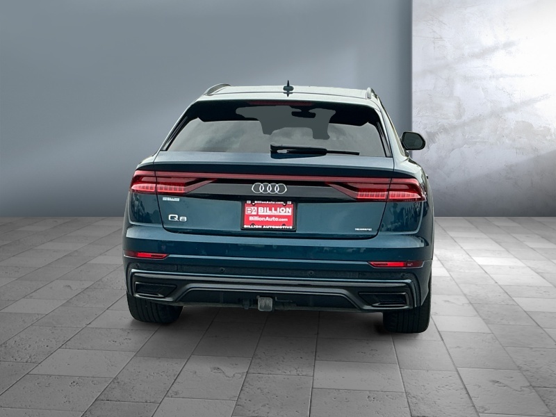 2022 Audi Q8