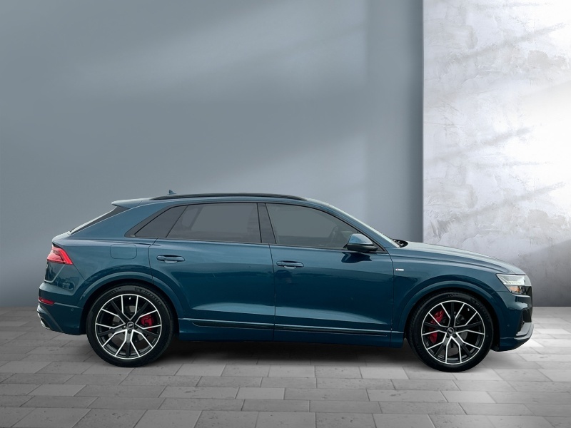 2022 Audi Q8