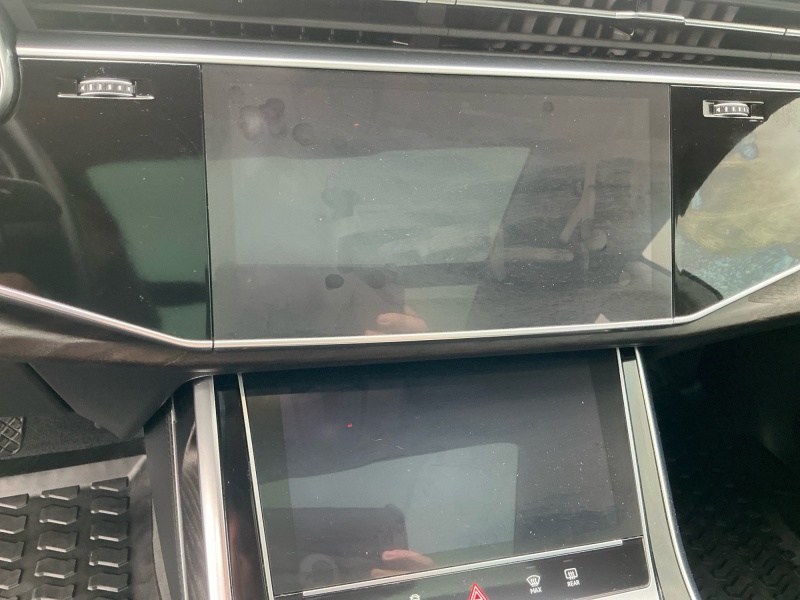 2022 Audi Q8