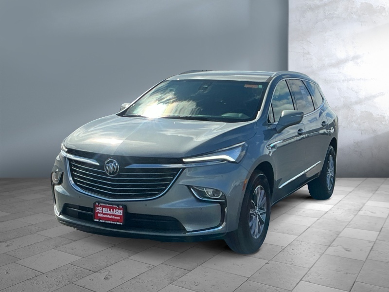 Used 2024 Buick Enclave Essence Crossovers