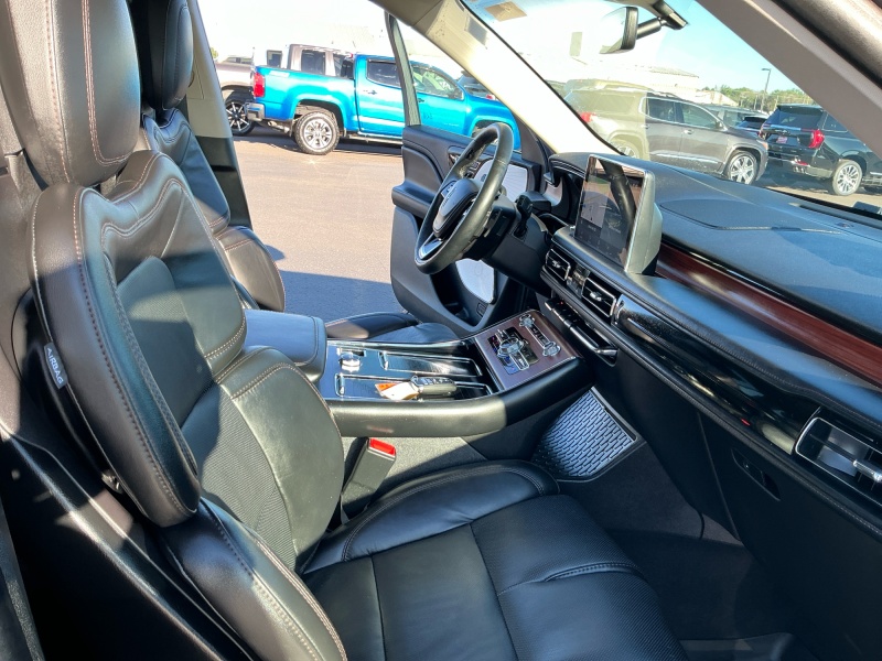 2023 Lincoln Aviator