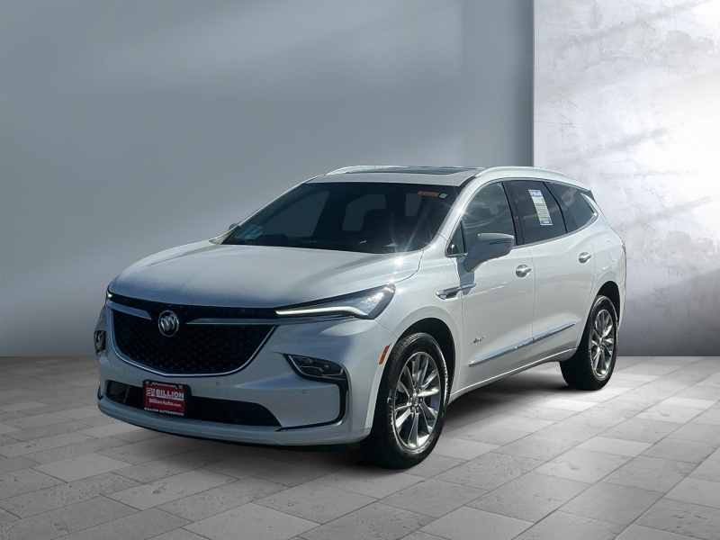 Used 2024 Buick Enclave Avenir Crossovers