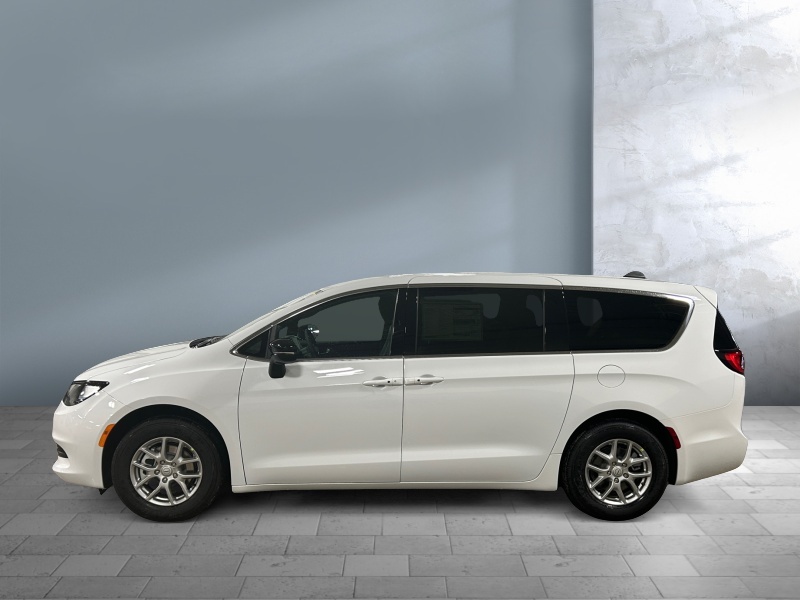 2026 Chrysler Voyager