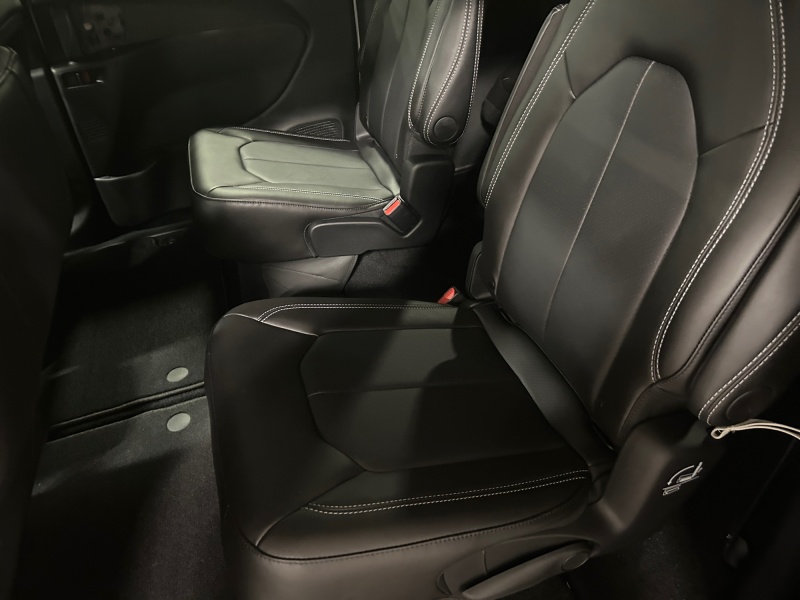 2026 Chrysler Voyager