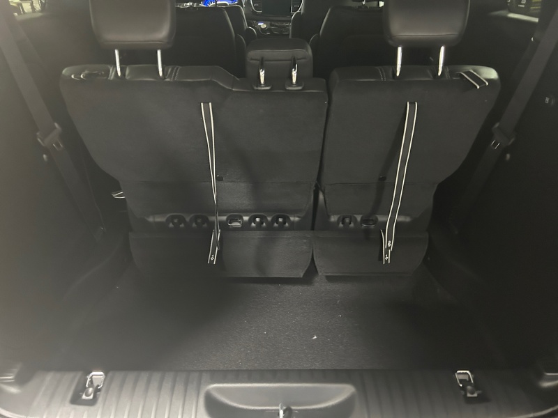 2026 Chrysler Voyager