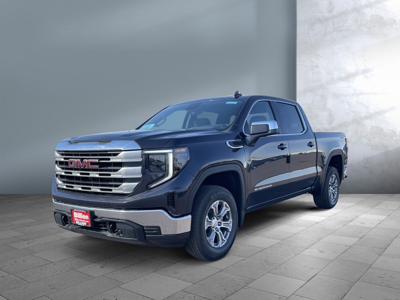New 2022 GMC Sierra 1500 SLE Truck