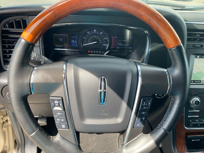 2017 Lincoln Navigator L