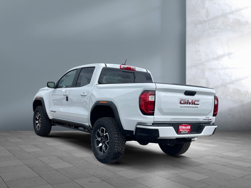 2024 GMC Canyon