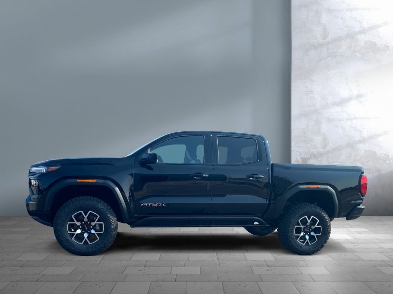 2024 GMC Canyon