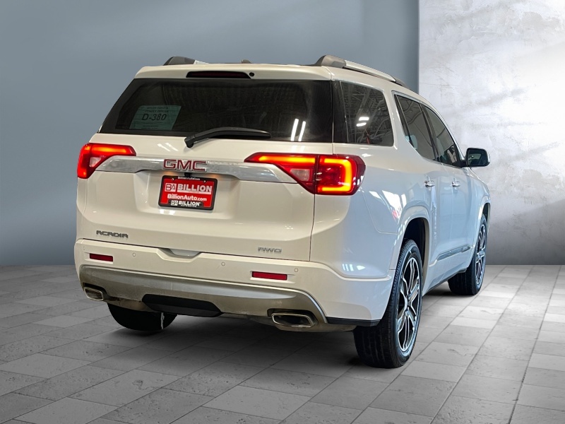 2017 GMC Acadia