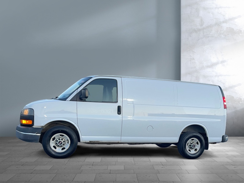 2015 GMC Savana Cargo Van