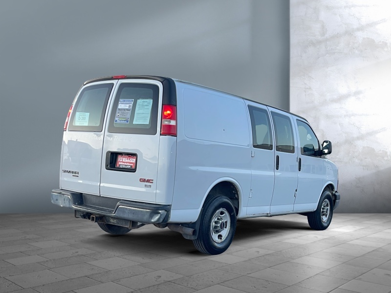 2015 GMC Savana Cargo Van