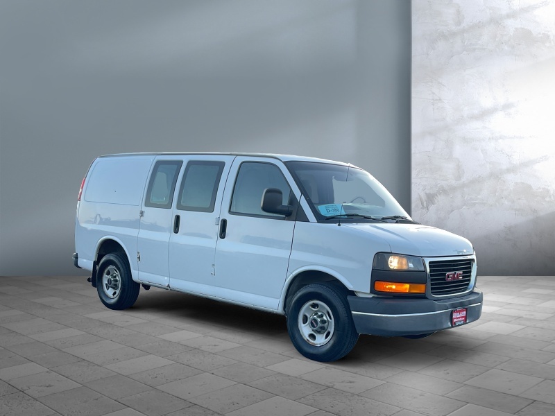 2015 GMC Savana Cargo Van