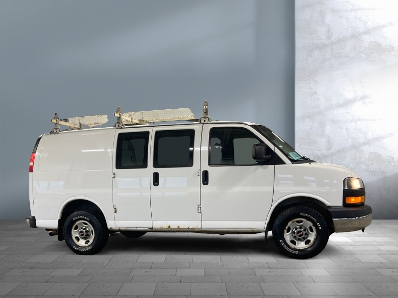 2013 GMC Savana Cargo Van