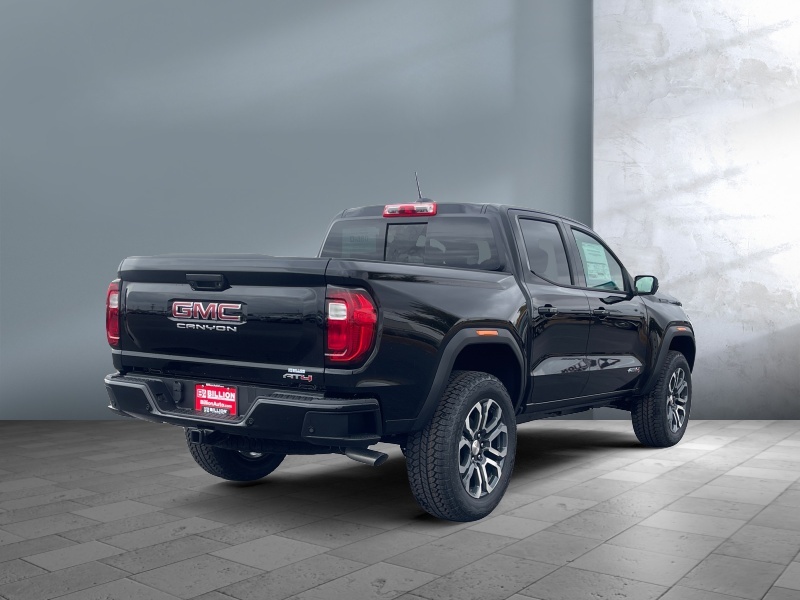 2024 GMC Canyon