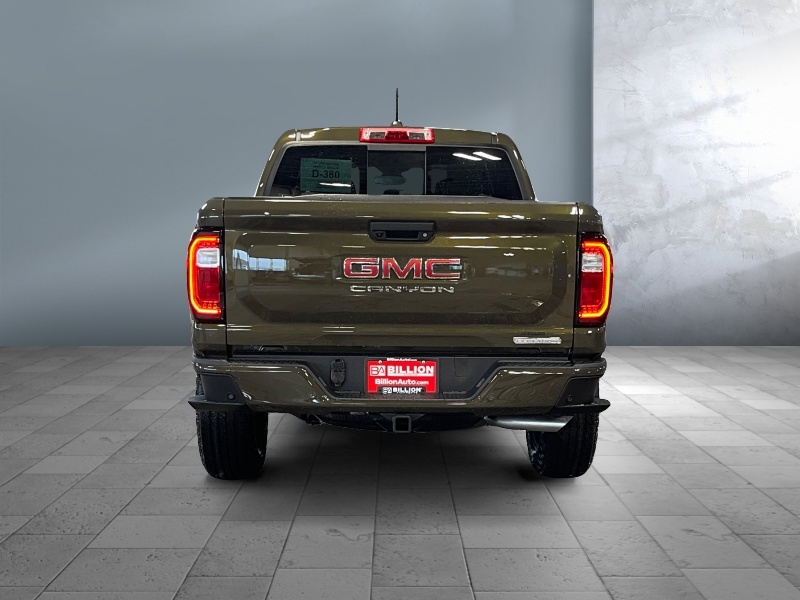 2024 GMC Canyon