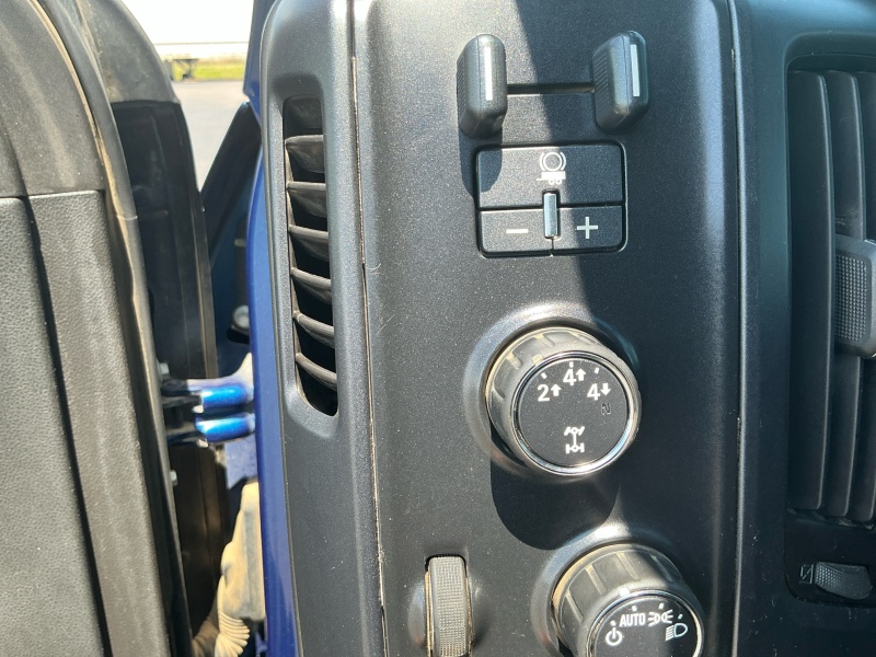 2015 GMC Sierra 3500HD available WiFi