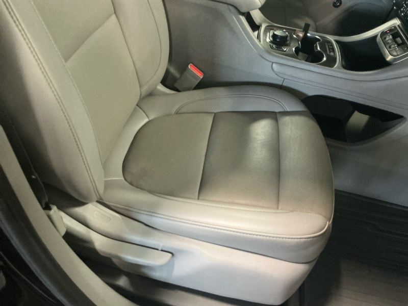 2022 GMC Acadia