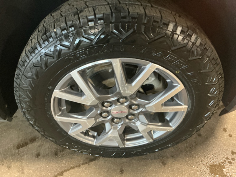 2022 GMC Acadia