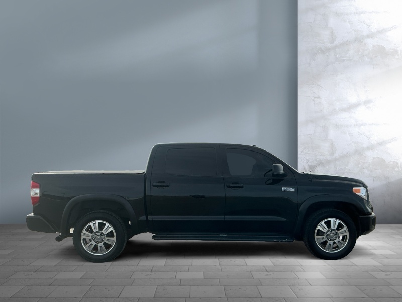 2014 Toyota Tundra 4WD Truck