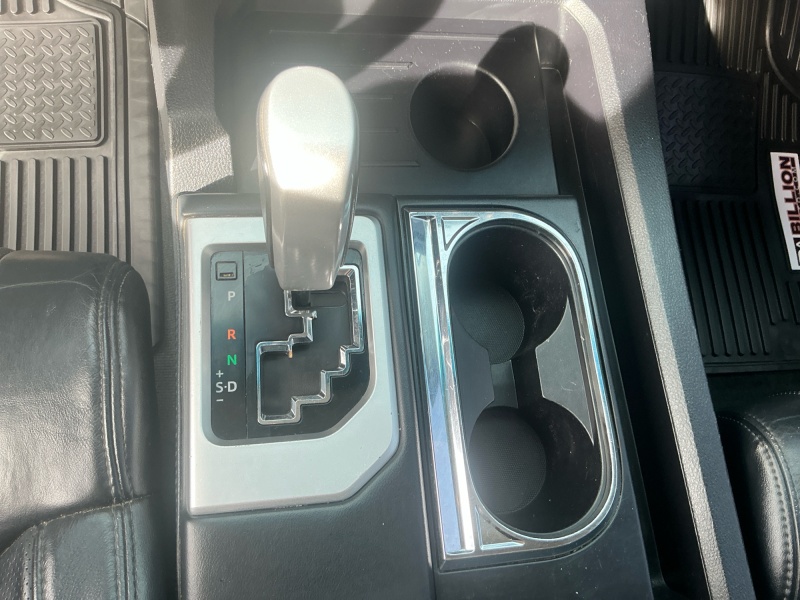 2014 Toyota Tundra 4WD Truck