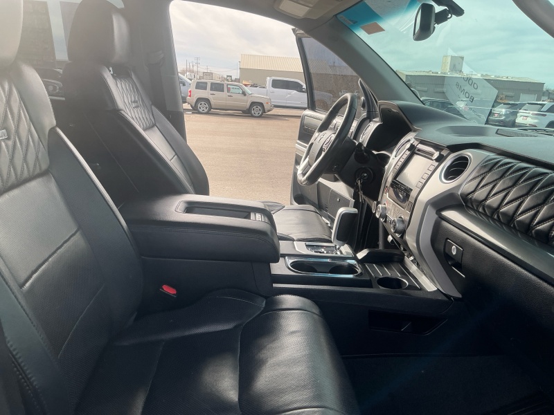 2014 Toyota Tundra 4WD Truck