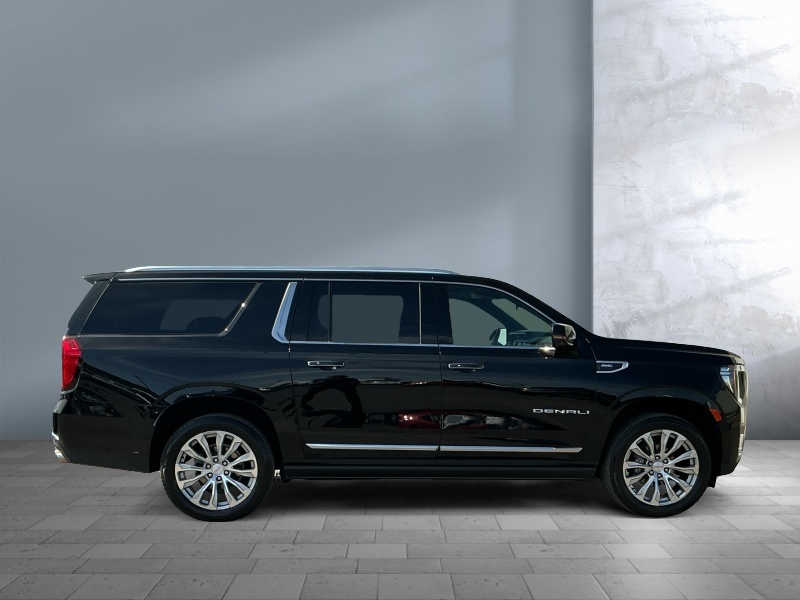 2023 GMC Yukon XL