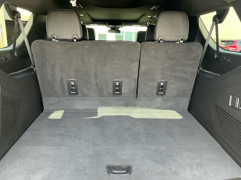 2023 GMC Yukon XL