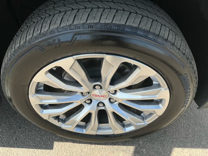 2023 GMC Yukon XL