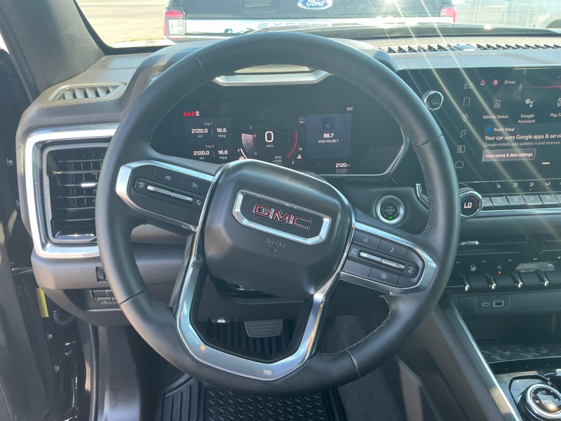 2024 GMC Canyon