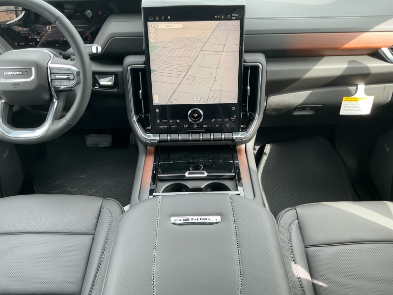2025 GMC Yukon XL