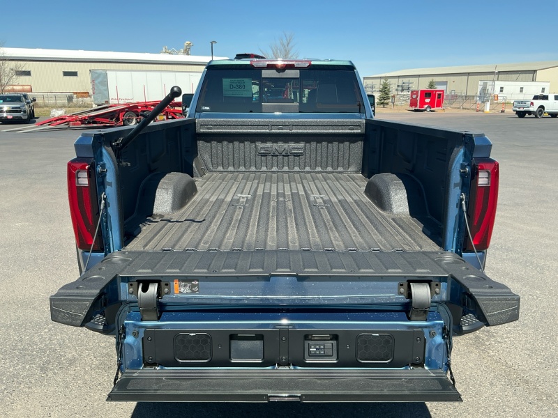 2025 GMC Sierra 3500HD