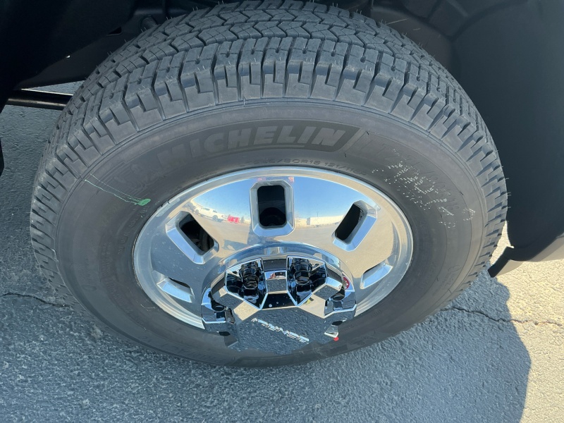2025 GMC Sierra 3500HD