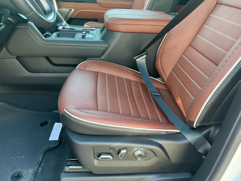 2025 GMC Sierra 3500HD