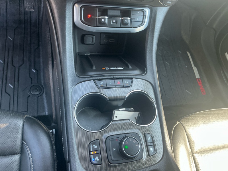 2021 GMC Acadia