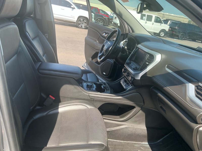 2021 GMC Acadia