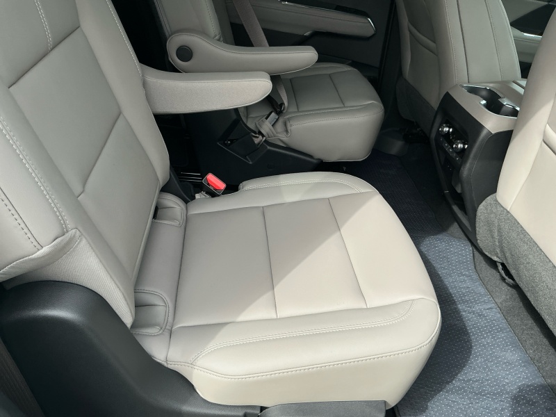 2025 GMC Acadia