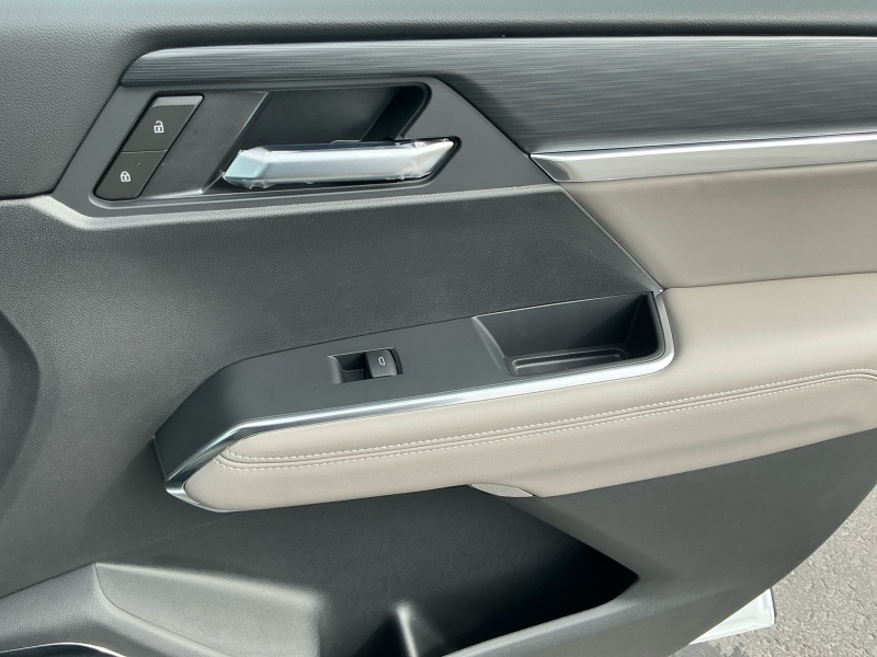 2025 GMC Acadia