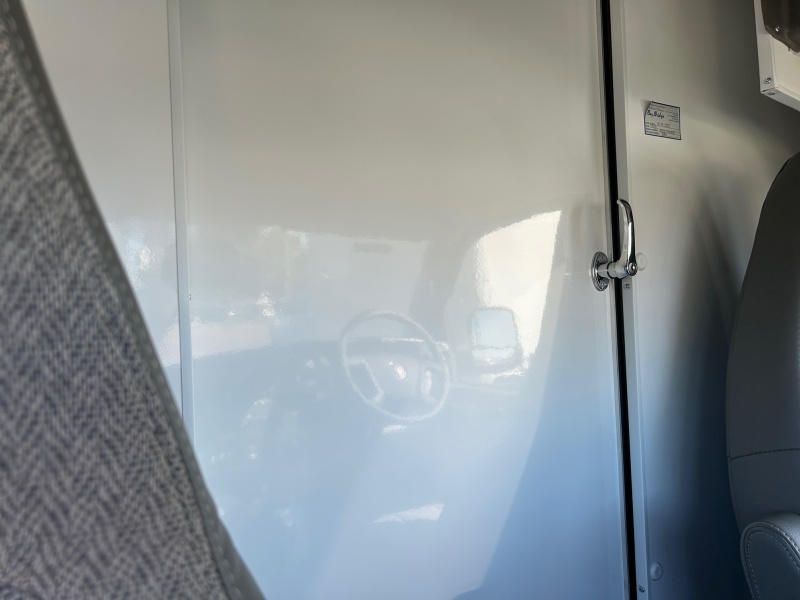 2025 GMC Savana Commercial Cutaway