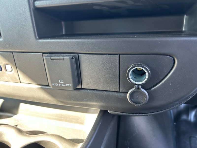 2025 GMC Savana Commercial Cutaway